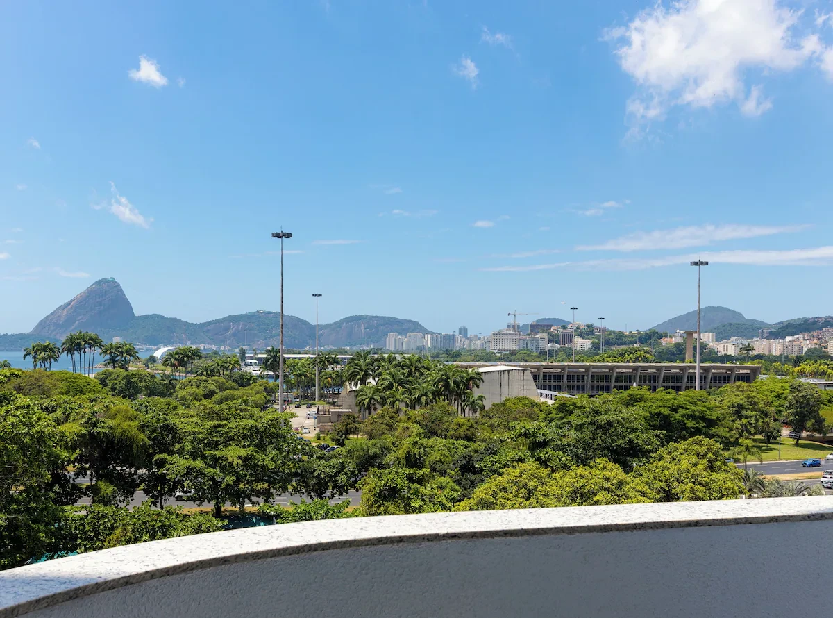 Executive Happy Hour - Drinks & Pão de Açúcar - Image